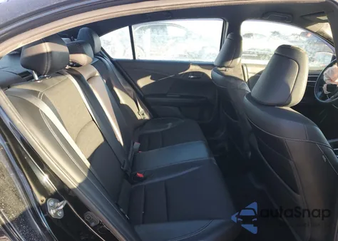 2017 Honda Accord Sport from USA, damaged, VIN 1HGCR2F68HA007408